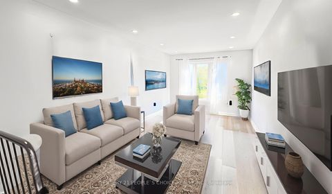 Photo 0 at 18 Ward Drive, Painswick North, Barrie