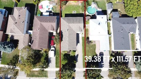 Photo 5 at 18 Ward Drive, Painswick North, Barrie