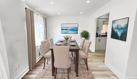 Photo 8 at 18 Ward Drive, Painswick North, Barrie
