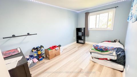 Photo 16 at 18 Ward Drive, Painswick North, Barrie