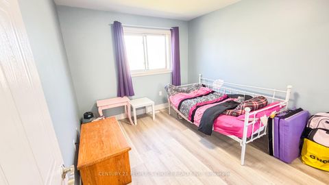 Photo 18 at 18 Ward Drive, Painswick North, Barrie