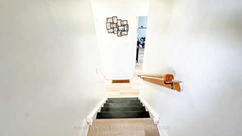 Photo 23 at 18 Ward Drive, Painswick North, Barrie