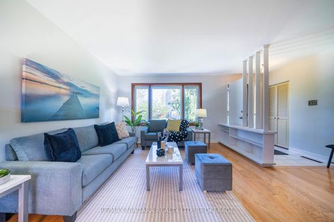 Photo 5 at 55 North Hills Terrace, Don Mills, Toronto
