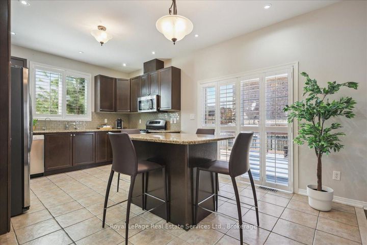 Photo 17 at 4737 Deforest Crescent, Alton, Burlington