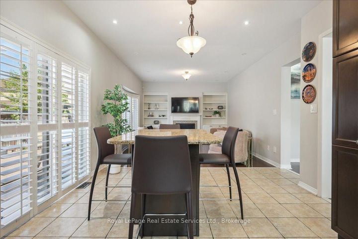 Photo 21 at 4737 Deforest Crescent, Alton, Burlington