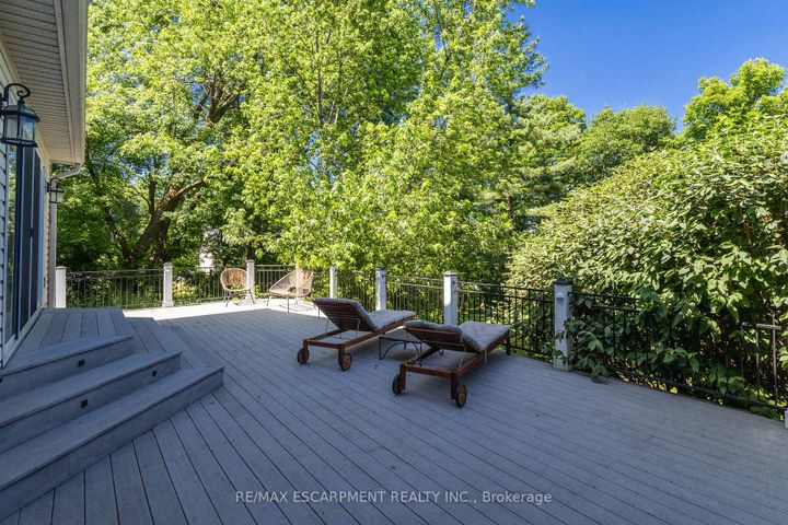 Photo 25 at 2629 Side Road 2, Rural Burlington, Burlington