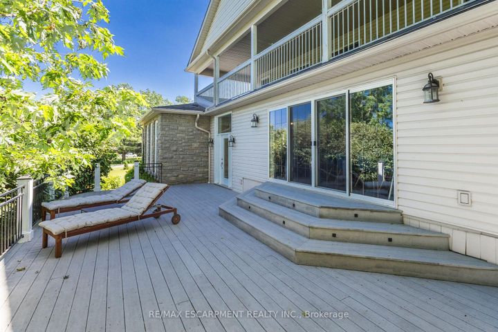 Photo 26 at 2629 Side Road 2, Rural Burlington, Burlington