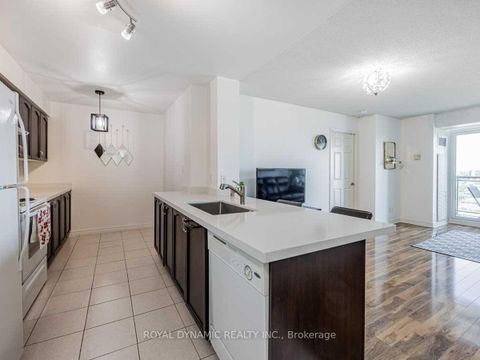 Photo 5 at 2007 - 88 Grangeway Avenue, Woburn, Toronto Photo 5 at 2007 - 88 Grangeway Avenue, Woburn, Toronto