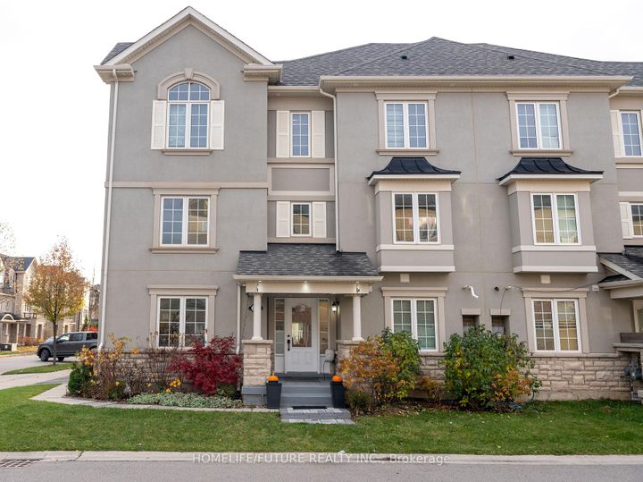 Photo 3 at 275 Ellen Davidson Drive, GO Glenorchy, Oakville