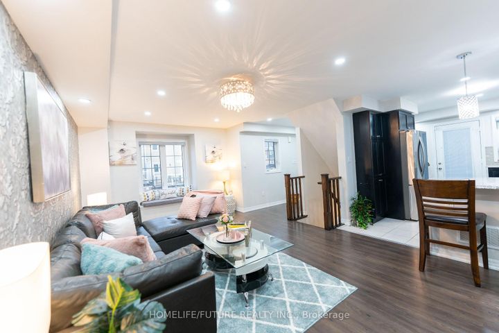 Photo 12 at 275 Ellen Davidson Drive, GO Glenorchy, Oakville