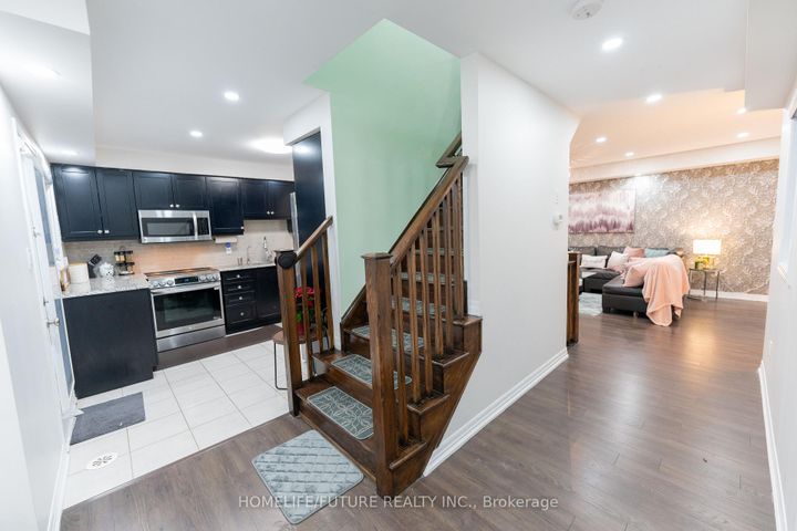 Photo 19 at 275 Ellen Davidson Drive, GO Glenorchy, Oakville