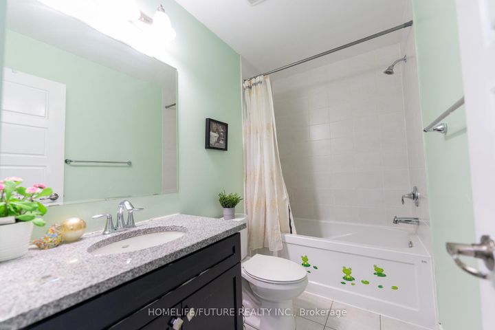 Photo 28 at 275 Ellen Davidson Drive, GO Glenorchy, Oakville