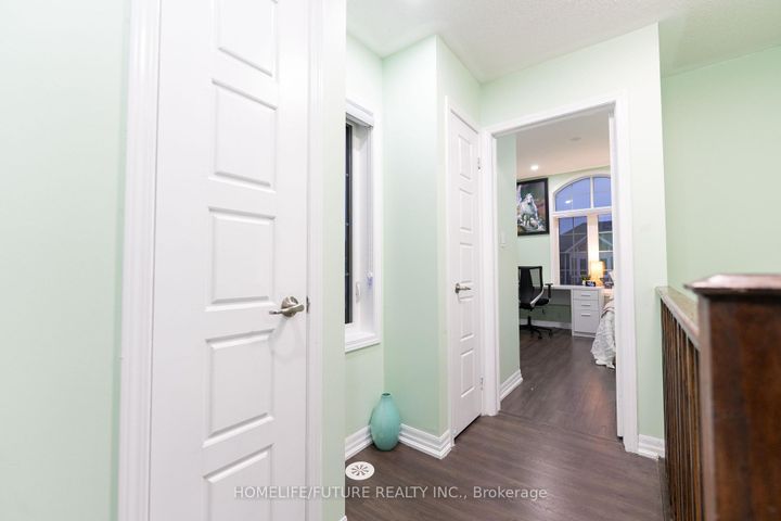 Photo 29 at 275 Ellen Davidson Drive, GO Glenorchy, Oakville