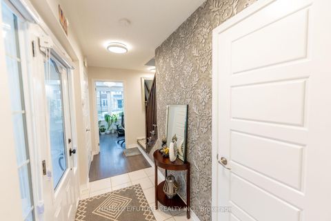 Photo 6 at 275 Ellen Davidson Drive, GO Glenorchy, Oakville