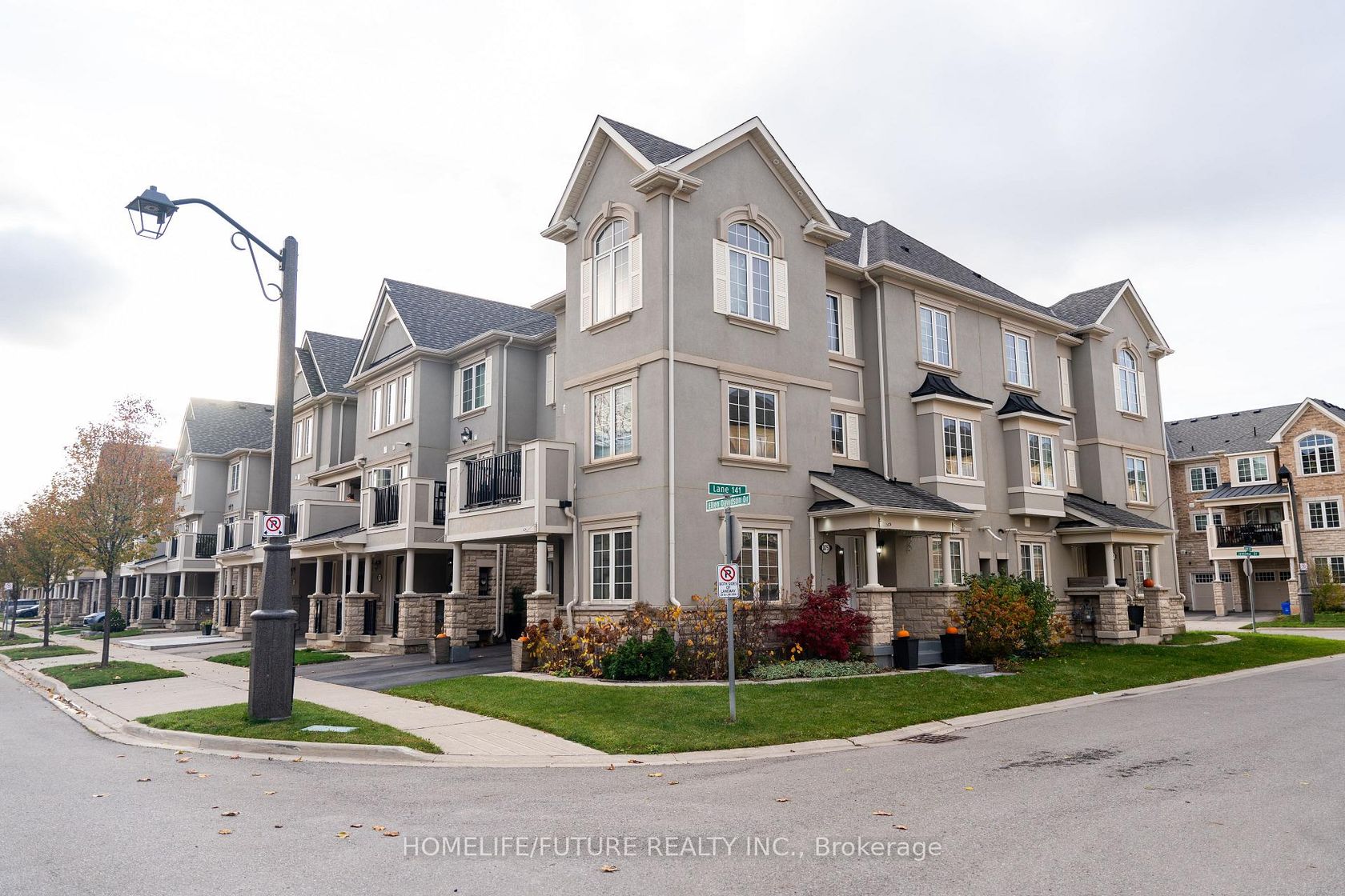 275 Ellen Davidson Drive, GO Glenorchy, Oakville 2