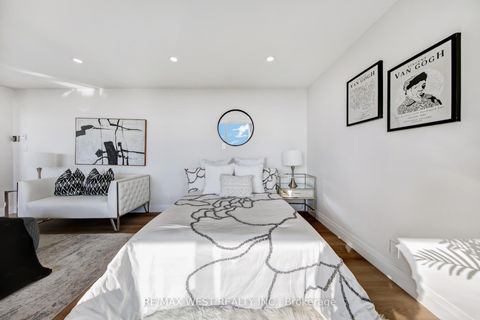 Photo 5 at 1202 - 914 Yonge Street, Annex, Toronto
