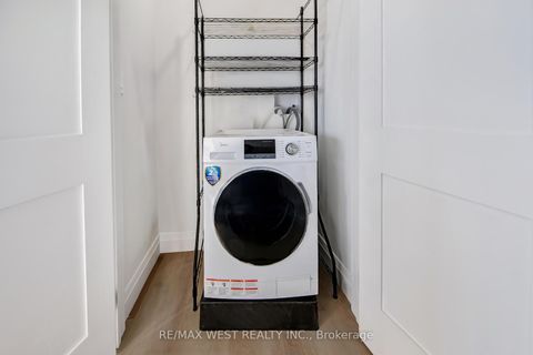 Photo 21 at 1202 - 914 Yonge Street, Annex, Toronto