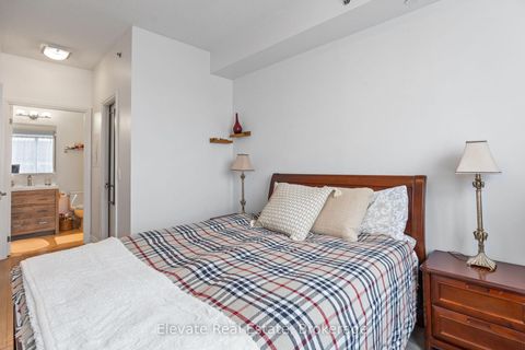 Photo 21 at 314 - 520 Steeles Avenue W, Yorkhill, Vaughan