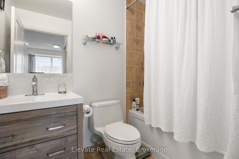Photo 22 at 314 - 520 Steeles Avenue W, Yorkhill, Vaughan