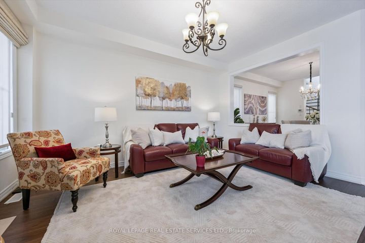 Photo 8 at 2517 Pine Glen Road, WM Westmount, Oakville