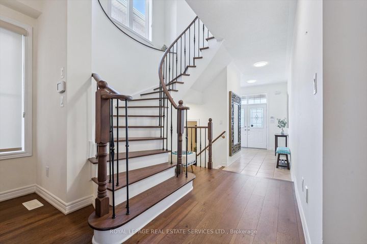 Photo 17 at 2517 Pine Glen Road, WM Westmount, Oakville