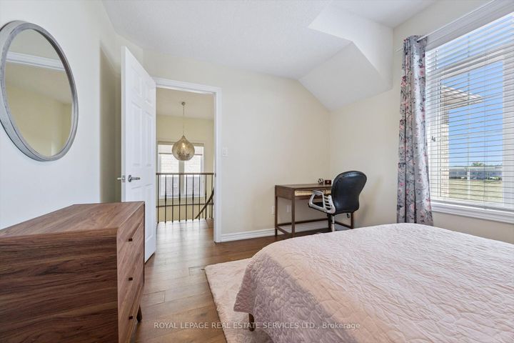 Photo 25 at 2517 Pine Glen Road, WM Westmount, Oakville