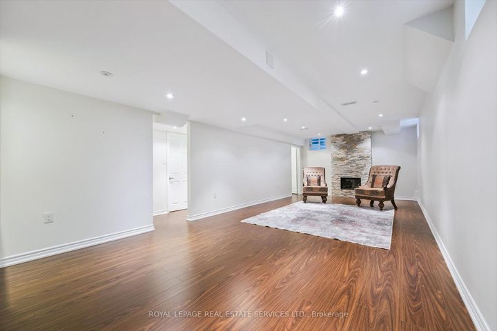 Photo 31 at 2517 Pine Glen Road, WM Westmount, Oakville