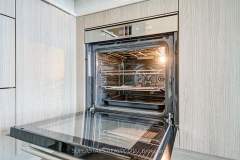Photo 18 at 2104 - 32 Forest Manor Road, Henry Farm, Toronto