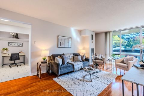 Photo 2 at 315 - 177 Linus Road, Don Valley Village, Toronto