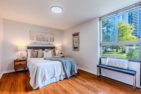 Photo 15 at 315 - 177 Linus Road, Don Valley Village, Toronto