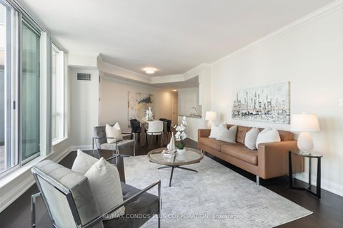 Photo 14 at 1215 - 230 Queens Quay W, Waterfront Communities C1, Toronto