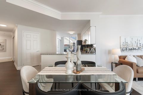 Photo 17 at 1215 - 230 Queens Quay W, Waterfront Communities C1, Toronto