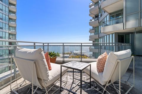 Photo 19 at 1215 - 230 Queens Quay W, Waterfront Communities C1, Toronto
