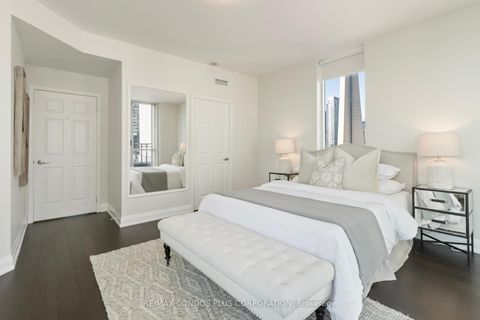 Photo 33 at 1215 - 230 Queens Quay W, Waterfront Communities C1, Toronto