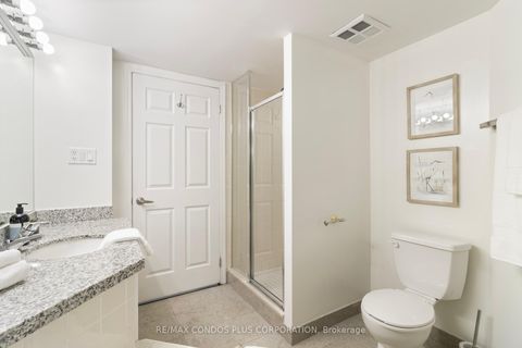 Photo 36 at 1215 - 230 Queens Quay W, Waterfront Communities C1, Toronto