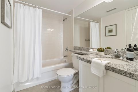 Photo 40 at 1215 - 230 Queens Quay W, Waterfront Communities C1, Toronto