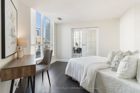 Photo 41 at 1215 - 230 Queens Quay W, Waterfront Communities C1, Toronto