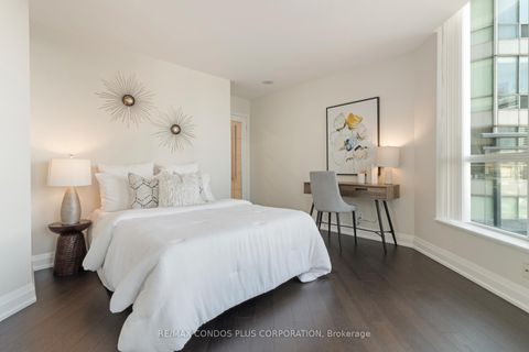Photo 42 at 1215 - 230 Queens Quay W, Waterfront Communities C1, Toronto