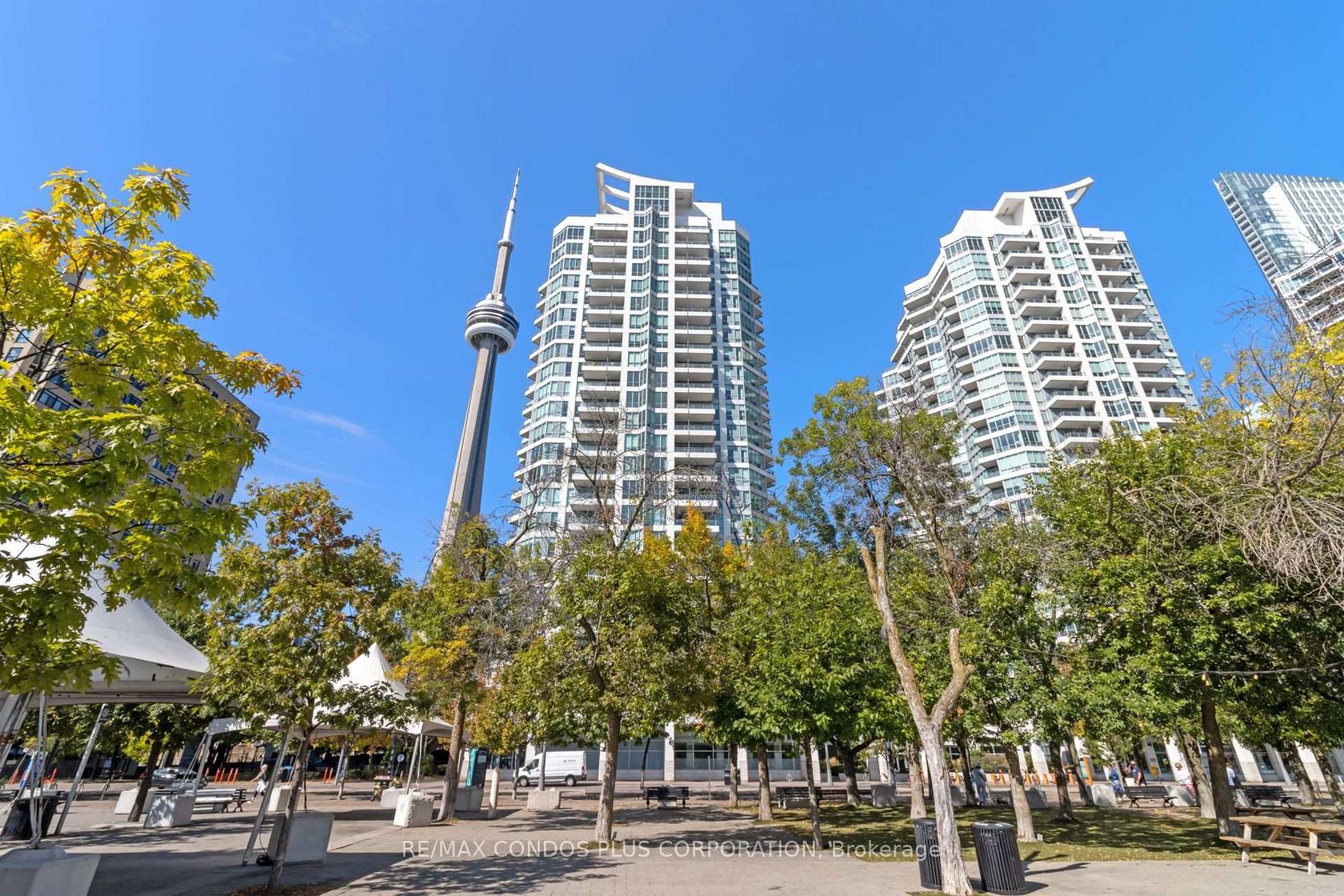 1215 - 230 Queens Quay W, Waterfront Communities C1, Toronto 