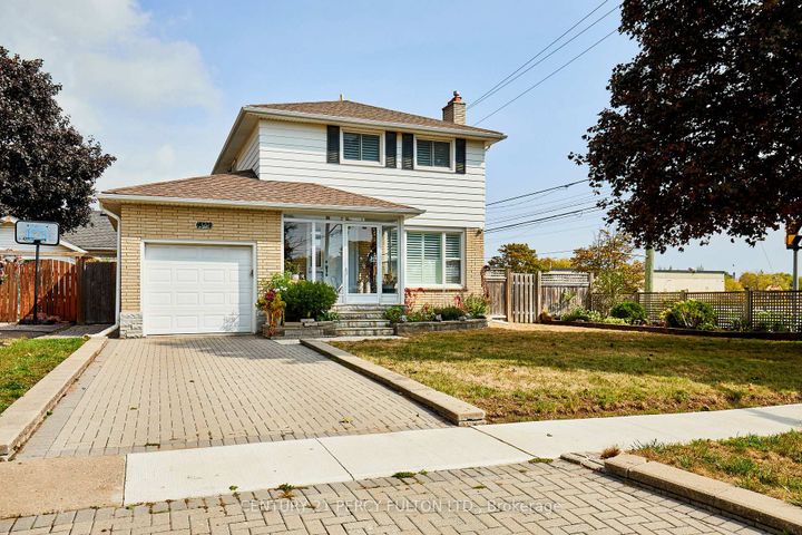 Photo 3 at 1349 Somerville Street N, Taunton, Oshawa