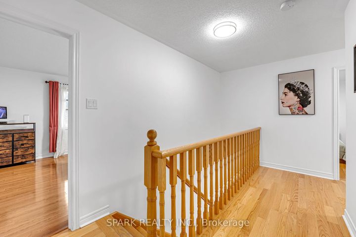 Photo 14 at 52 Watsonbrook Drive, Wellington, Brampton