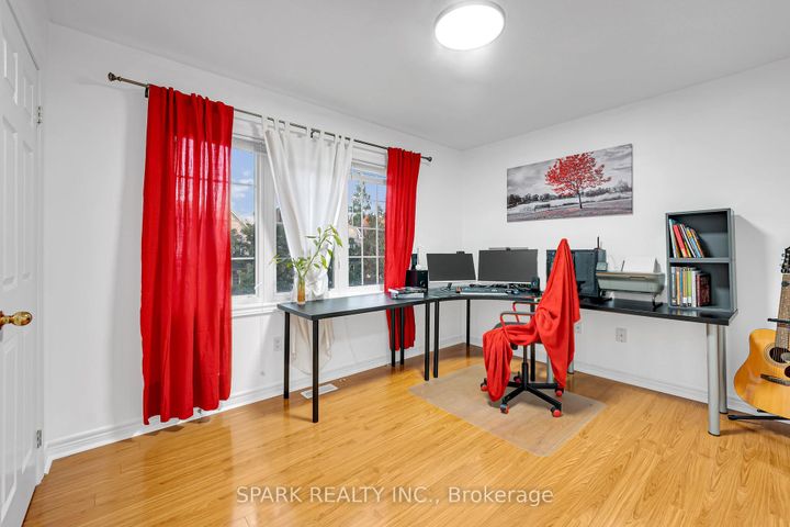 Photo 22 at 52 Watsonbrook Drive, Wellington, Brampton