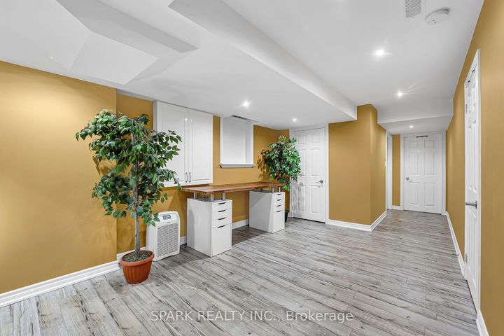 Photo 31 at 52 Watsonbrook Drive, Wellington, Brampton