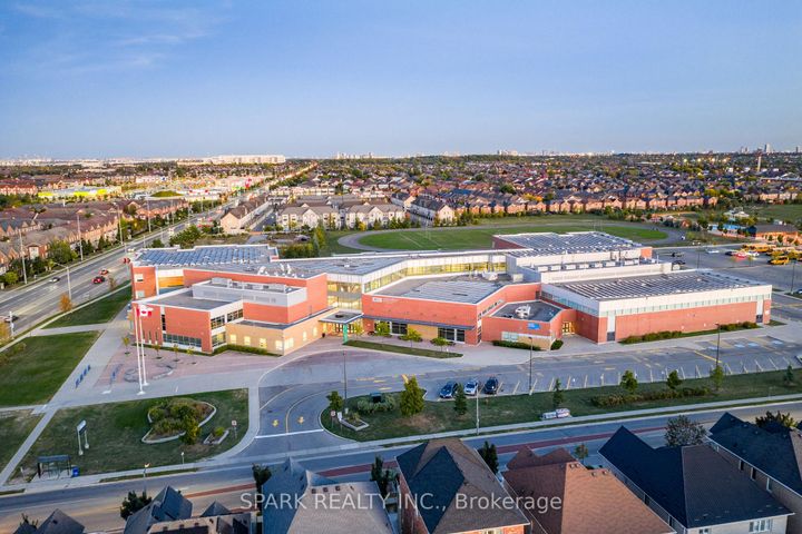 Photo 44 at 52 Watsonbrook Drive, Wellington, Brampton