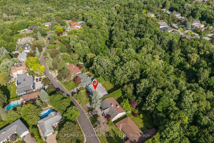 Photo 1 at 73 Forest Grove Drive, Bayview Village, Toronto