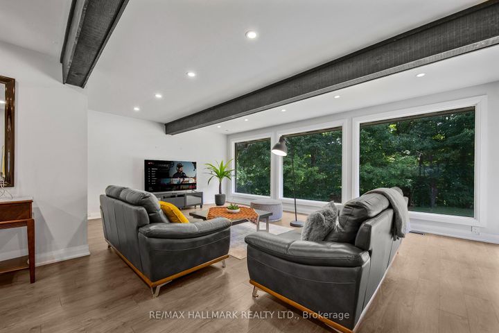 Photo 4 at 73 Forest Grove Drive, Bayview Village, Toronto