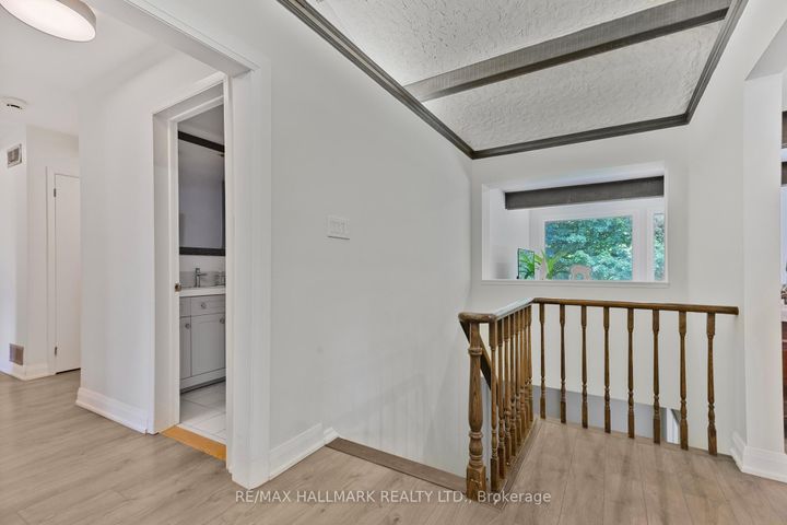 Photo 12 at 73 Forest Grove Drive, Bayview Village, Toronto
