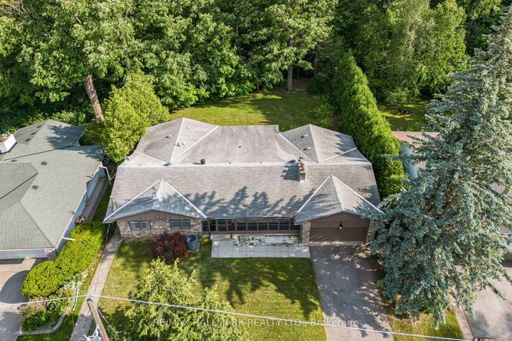 Photo 13 at 73 Forest Grove Drive, Bayview Village, Toronto