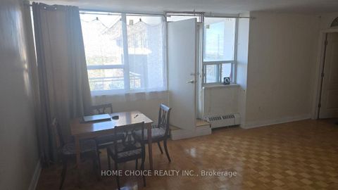 Photo 14 at 921 - 3460 Keele Street W, York University Heights, Toronto