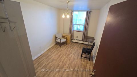 Photo 21 at 921 - 3460 Keele Street W, York University Heights, Toronto